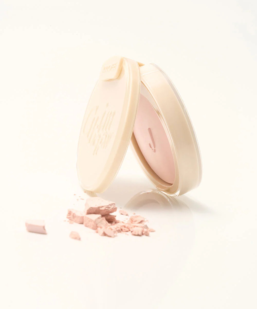 Brightening Diamond Glitter Highlighter - Image 4