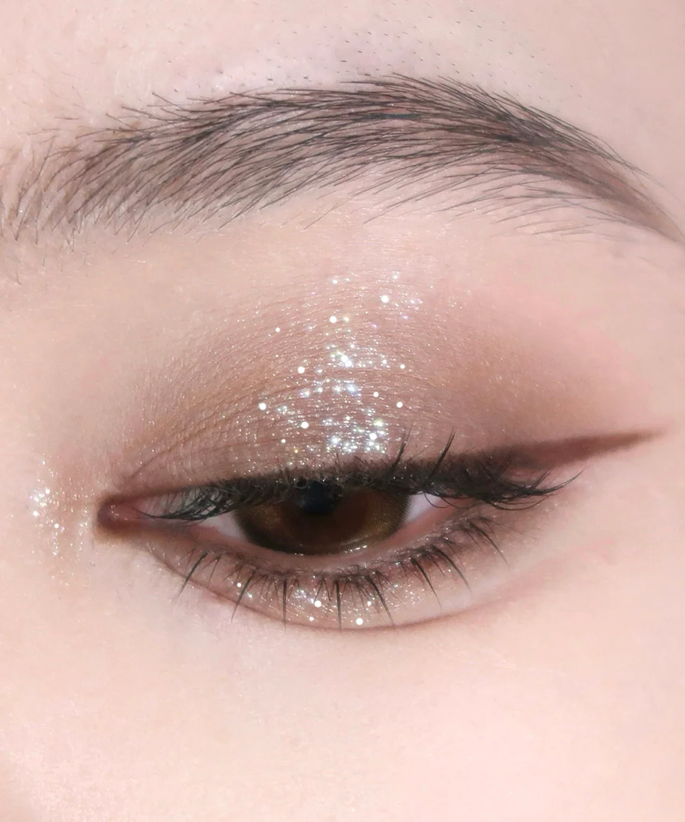 Mini Quad Eyeshadow - Image 4