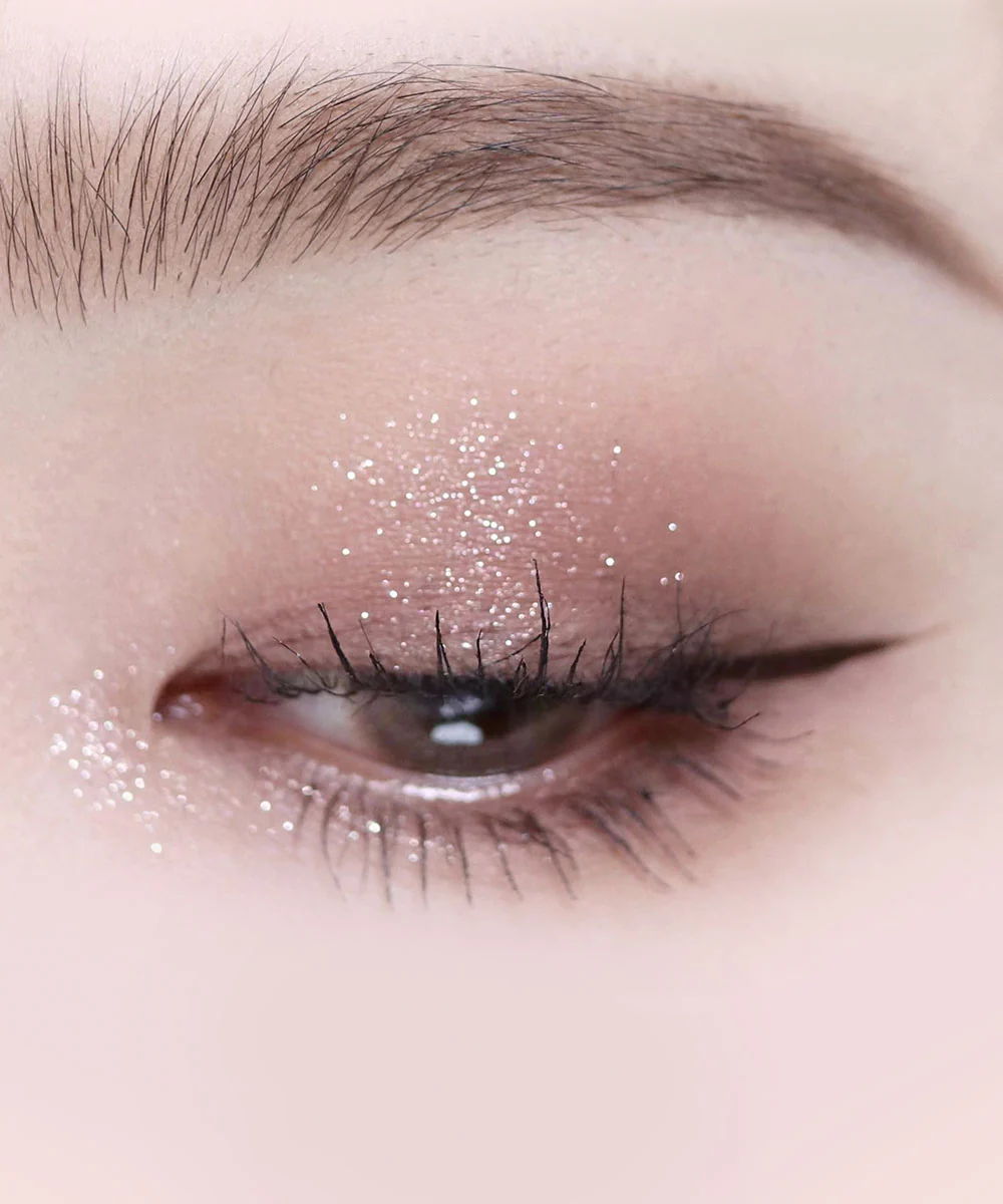 4 Shades Eyeshadow Palette - Image 12