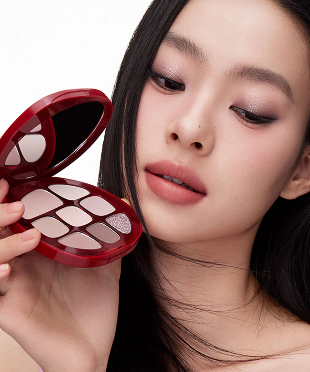 Bond of Love Eyeshadow Palette - Image 6