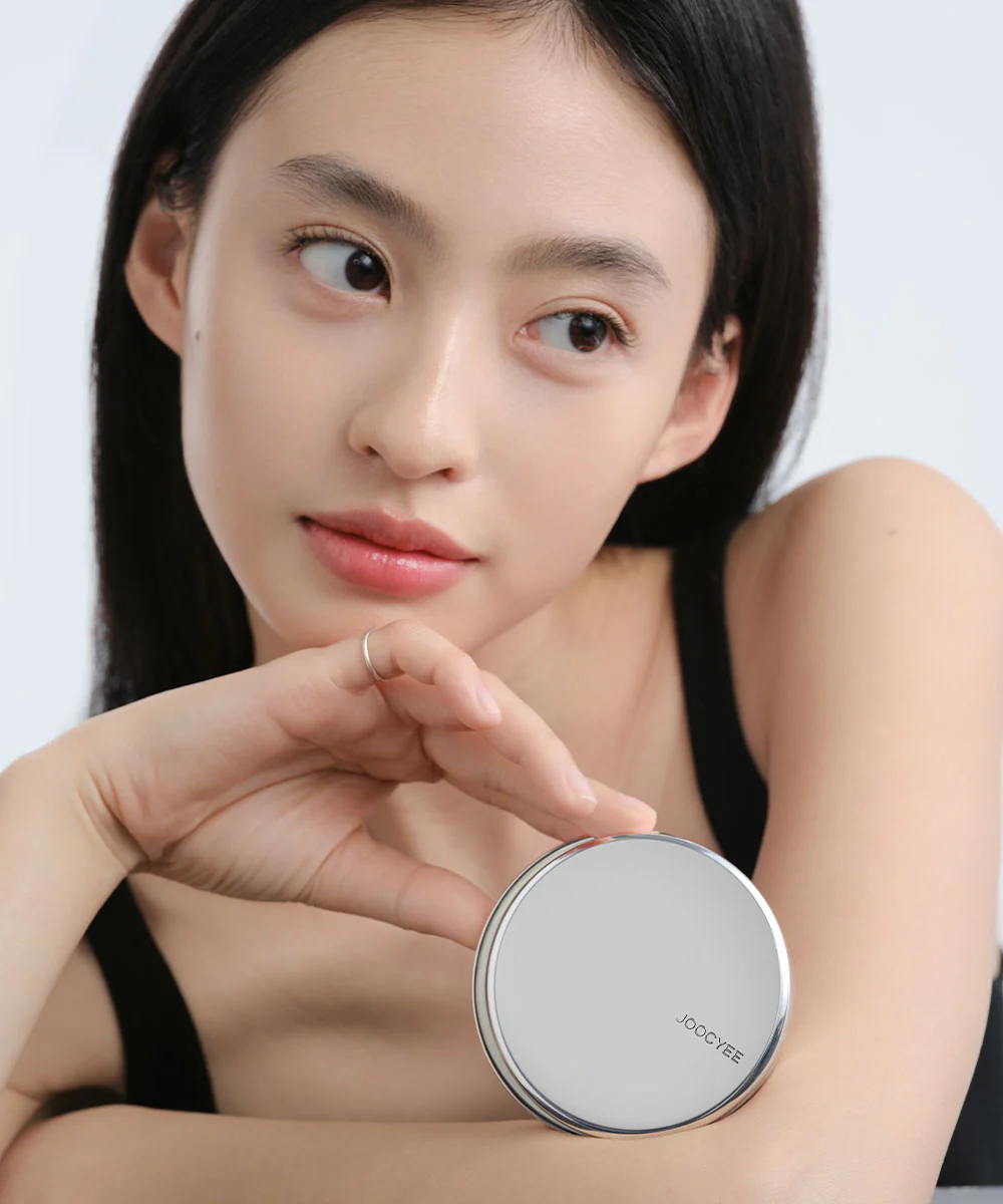 Silky Soft Powder Foundation - Image 6